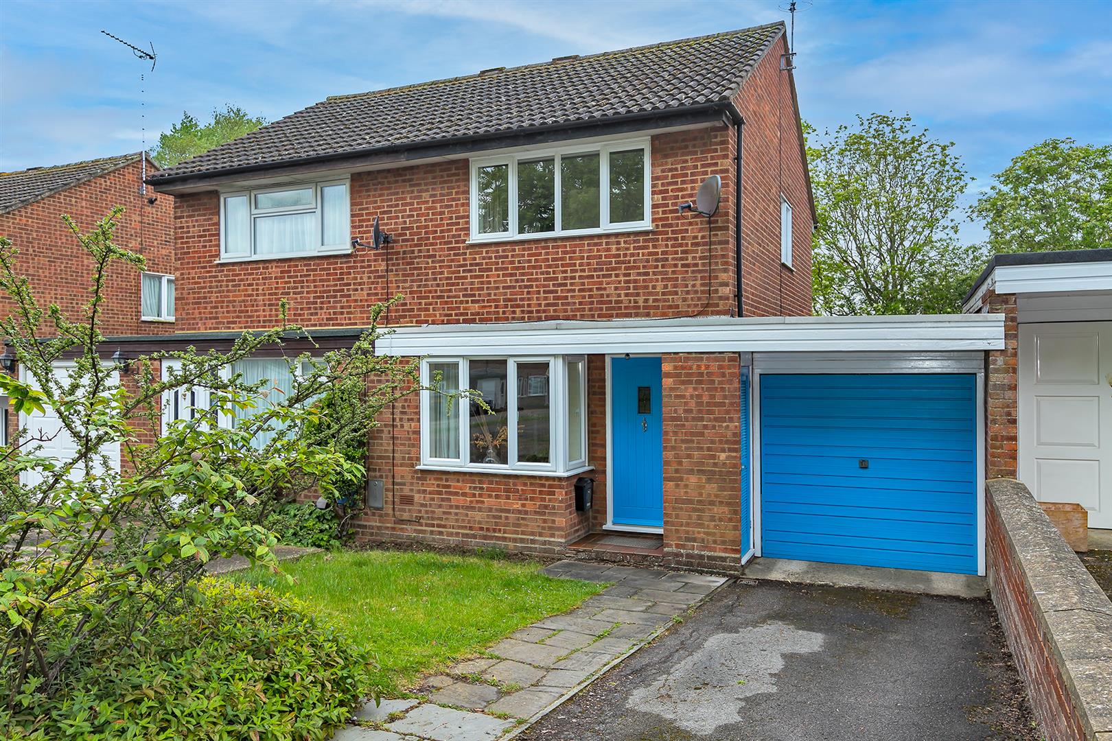 Stratfords are pleased to present a two bedroom semi detached house located in Bradville which comes with an enclosed garden, single garage, adequate parking for multiple cars and also offers excellent access in to the popular area of Central Milton Keyne
